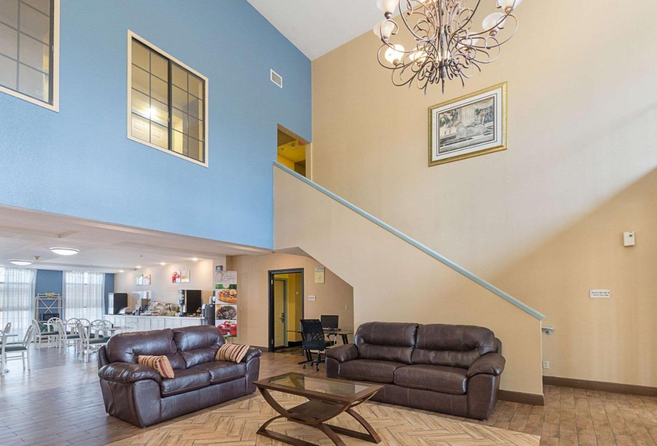 Quality Suites Темпл Экстерьер фото